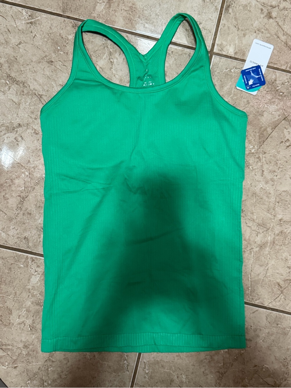 Attraco green fitted tank